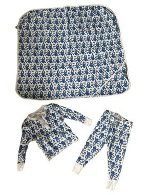 Roberta Roller Rabbit baby3 pc set Pajama top/bottom w/ Matching Blanket/towel